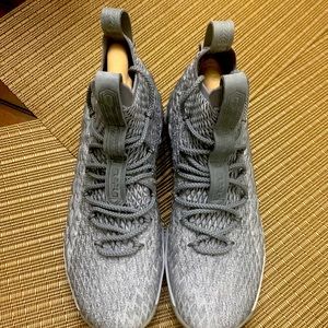 LEBRON XV size 9.5